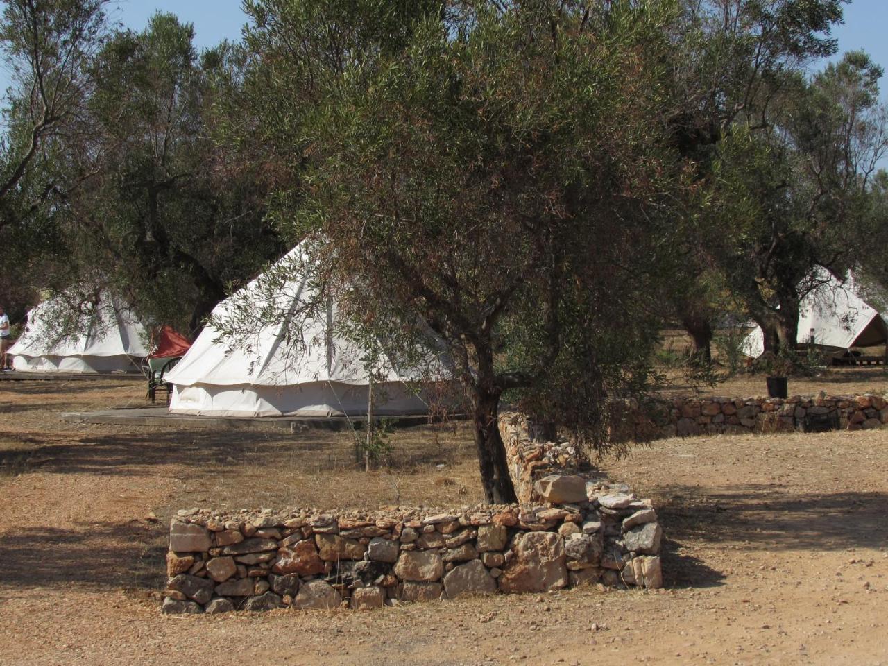 Hotel Macaria Agricampeggio Alliste Exterior foto